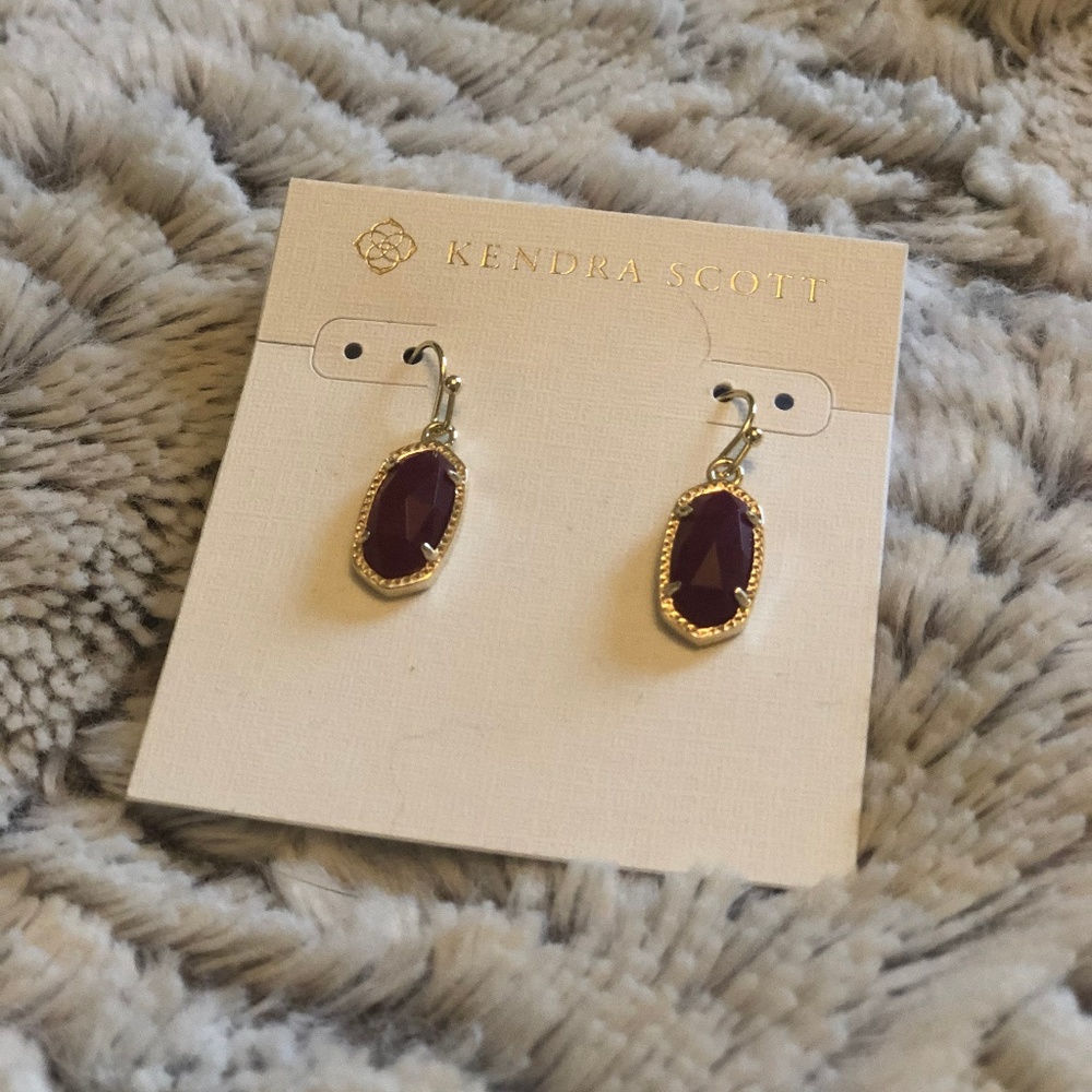 Kendra Scott Gold Drop Earrings in Burgundy